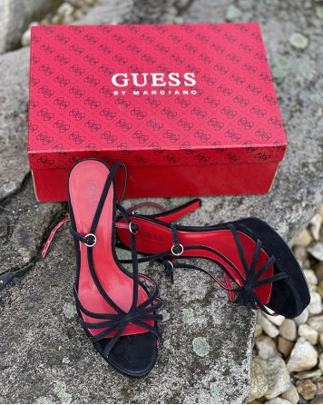 Sandále dámské Guess černé